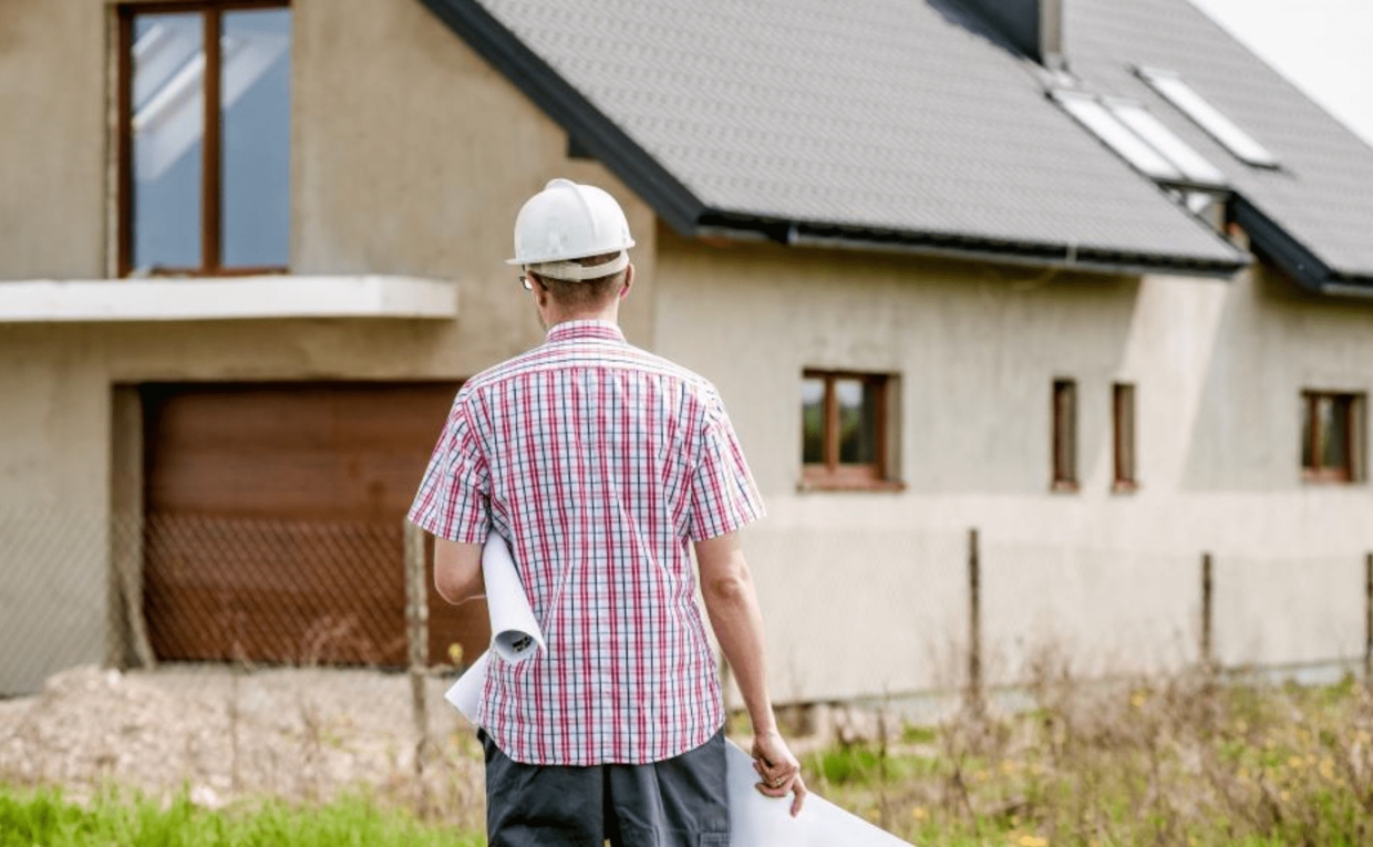 Beim Besuch auf der Baustelle werden die Baumängel im Bautagebuch erfasst